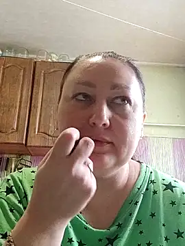 Rini333 online show from February 19, 2026, 7:15 am