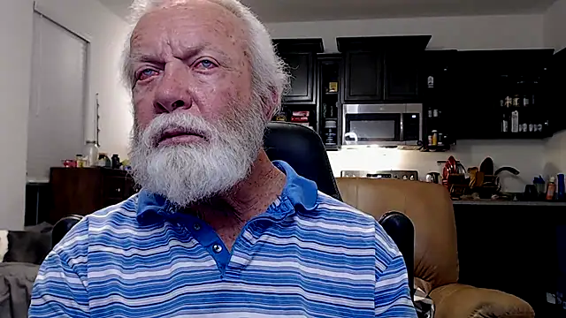 Snapshot of rockpoint69 chatting on February 13, 2025, 2:12 am rockpoint69 online show from February 13, 2025, 2:12 am