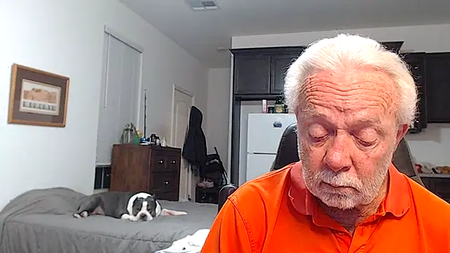 Snapshot of rockpoint69 chatting on October 22, 2025, 11:10 am rockpoint69 online show from October 22, 2025, 11:10 am