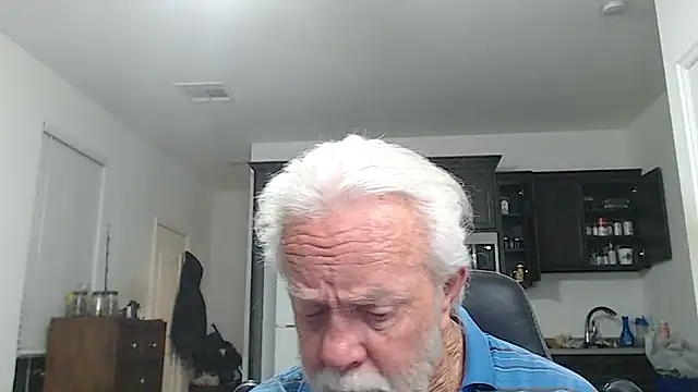 Snapshot of rockpoint69 chatting on November 16, 2025, 9:59 am rockpoint69 online show from November 16, 2025, 9:59 am