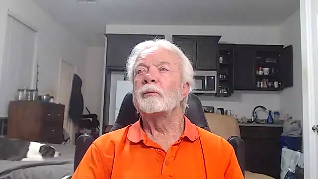 Snapshot of rockpoint69 chatting on November 30, 2025, 10:08 am rockpoint69 online show from November 30, 2025, 10:08 am