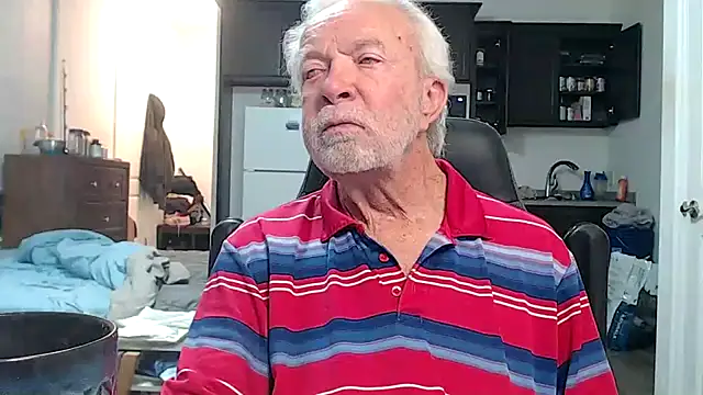 Snapshot of rockpoint69 chatting on December 4, 2025, 9:18 am rockpoint69 online show from December 4, 2025, 9:18 am