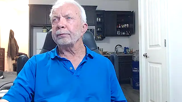 Snapshot of rockpoint69 chatting on February 22, 2026, 1:51 am rockpoint69 online show from February 22, 2026, 1:51 am