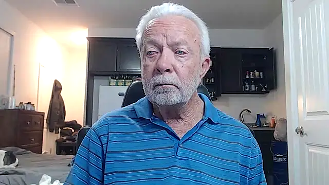 Snapshot of rockpoint69 chatting on March 2, 2026, 10:44 am rockpoint69 online show from March 2, 2026, 10:44 am