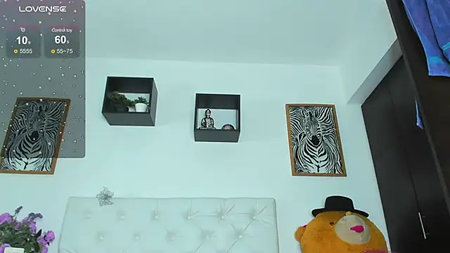 Snapshot of Sharon_smiith chatting on January 26, 2025, 8:03 am Sharon smiith online show from January 26, 2025, 8:03 am