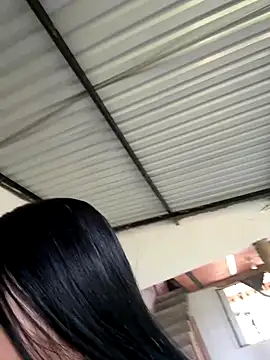 Snapshot of _dinna chatting on November 23, 2025, 4:40 pm dinna online show from November 23, 2025, 4:40 pm