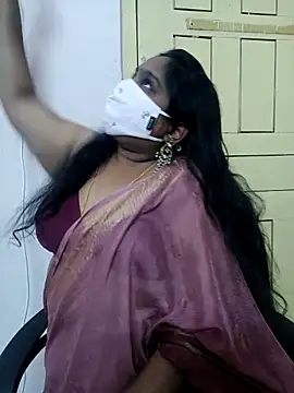 Snapshot of lovely-latha chatting on February 17, 2026, 2:02 pm lovely-latha online show from February 17, 2026, 2:02 pm