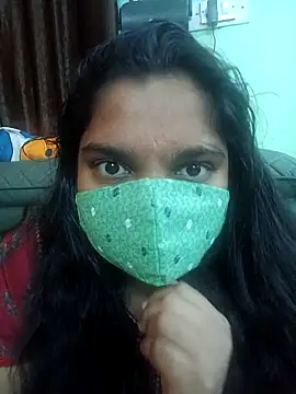 Snapshot of lovely-latha chatting on February 23, 2026, 4:21 am lovely-latha online show from February 23, 2026, 4:21 am