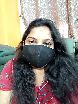 Snapshot of lovely-latha chatting on March 28, 2026, 4:45 am lovely-latha online show from March 28, 2026, 4:45 am