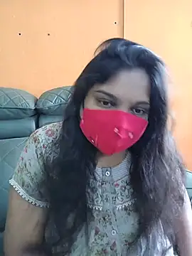 Snapshot of lovely-latha chatting on May 13, 2026, 4:32 am lovely-latha online show from May 13, 2026, 4:32 am