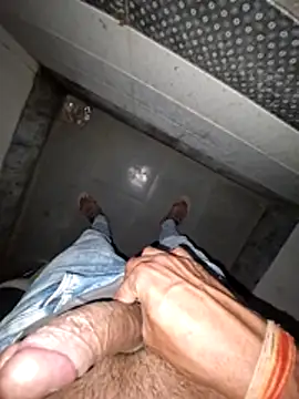 breejs online show from February 22, 2026, 3:43 pm