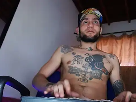 Christian Stiven1 online show from January 16, 2025, 10:34 pm