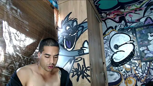 Justin Frank online show from March 17, 2026, 7:17 pm