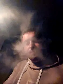 Snapshot of Antonio123499 chatting on November 21, 2025, 12:32 am Antonio123499 online show from November 21, 2025, 12:32 am