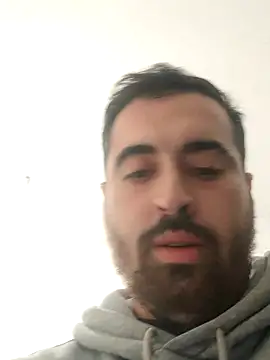 Snapshot of Antonio123499 chatting on December 18, 2025, 12:06 am Antonio123499 online show from December 18, 2025, 12:06 am