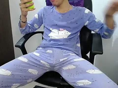 ricksamm online show from December 4, 2024, 12:25 pm