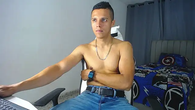 Snapshot of DavidAngell7 chatting on March 8, 2025, 12:44 am DavidAngell7 online show from March 8, 2025, 12:44 am