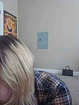 AmethystFoxx online show from July 1, 2026, 5:45 pm
