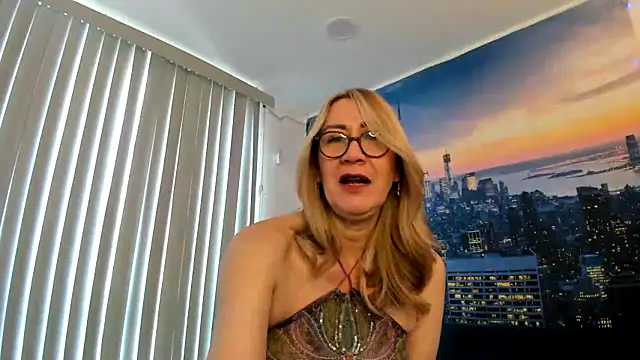 ashleymilf 1 online show from March 1, 2025, 7:48 pm