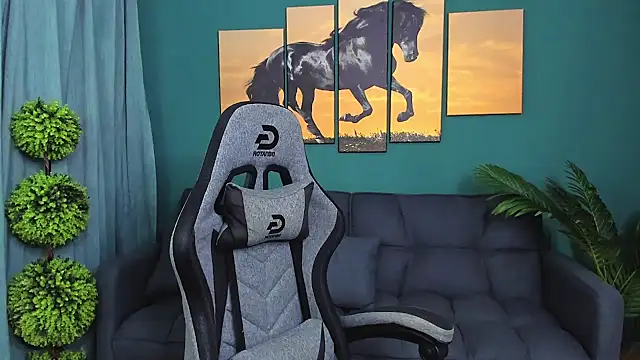 marcobadass online show from March 19, 2025, 1:43 am