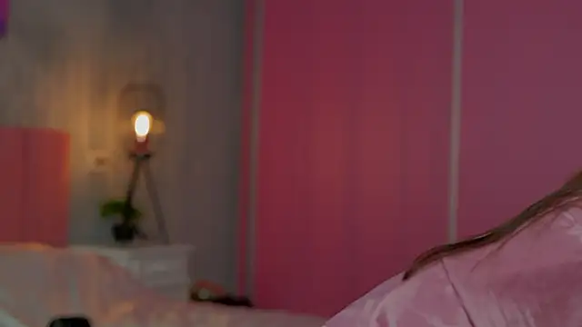 Snapshot of daddysgirl2222 chatting on October 30, 2025, 8:53 pm daddysgirl2222 online show from October 30, 2025, 8:53 pm