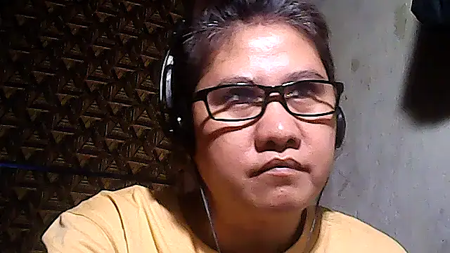 Snapshot of sweetsosie18 chatting on March 4, 2026, 6:08 am sweetsosie18 online show from March 4, 2026, 6:08 am