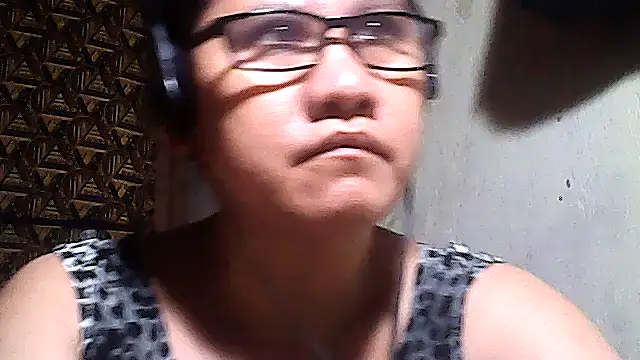 Snapshot of sweetsosie18 chatting on March 5, 2026, 11:39 am sweetsosie18 online show from March 5, 2026, 11:39 am