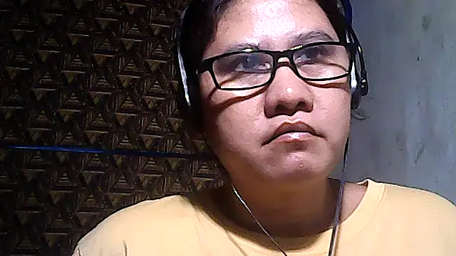 Snapshot of sweetsosie18 chatting on March 5, 2026, 11:56 pm sweetsosie18 online show from March 5, 2026, 11:56 pm