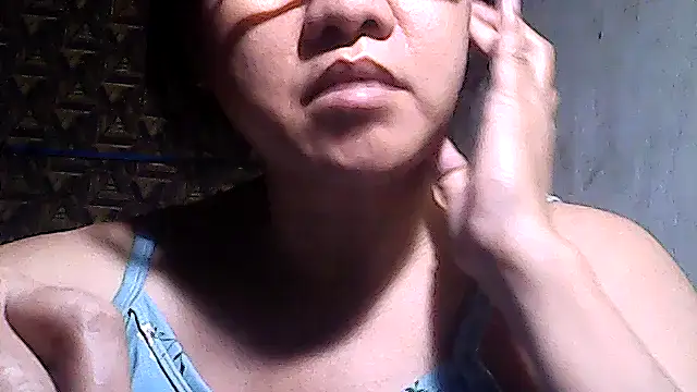 Snapshot of sweetsosie18 chatting on March 15, 2026, 6:14 pm sweetsosie18 online show from March 15, 2026, 6:14 pm