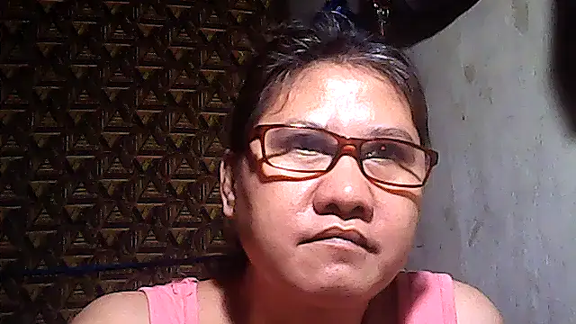 Snapshot of sweetsosie18 chatting on March 22, 2026, 8:40 am sweetsosie18 online show from March 22, 2026, 8:40 am