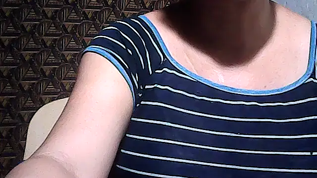 Snapshot of sweetsosie18 chatting on March 26, 2026, 4:07 am sweetsosie18 online show from March 26, 2026, 4:07 am