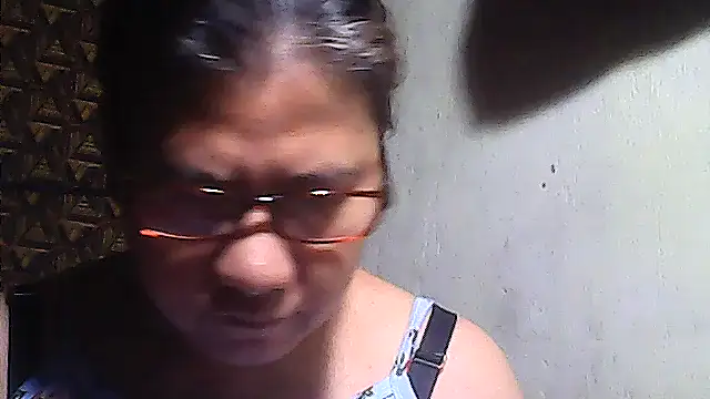 Snapshot of sweetsosie18 chatting on April 6, 2026, 7:53 am sweetsosie18 online show from April 6, 2026, 7:53 am