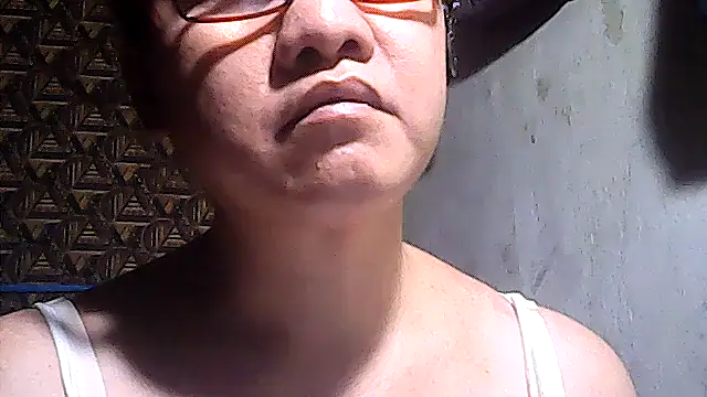 Snapshot of sweetsosie18 chatting on April 8, 2026, 7:30 am sweetsosie18 online show from April 8, 2026, 7:30 am