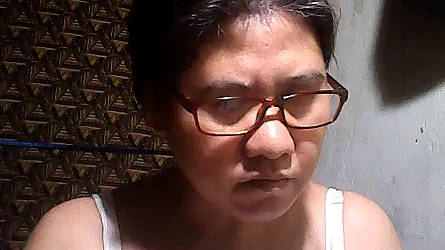 Snapshot of sweetsosie18 chatting on April 9, 2026, 6:19 am sweetsosie18 online show from April 9, 2026, 6:19 am