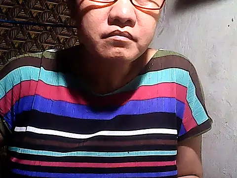 sweetsosie18 online show from May 21, 2026, 4:08 am