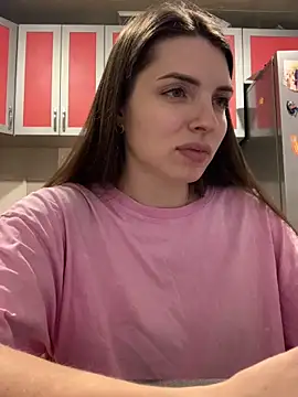 Snapshot of SeducingYoghourt chatting on February 15, 2026, 4:14 pm SeducingYoghourt online show from February 15, 2026, 4:14 pm