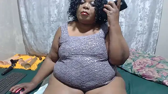 MatureBootyBabe4Uxx online show from June 14, 2026, 3:08 am