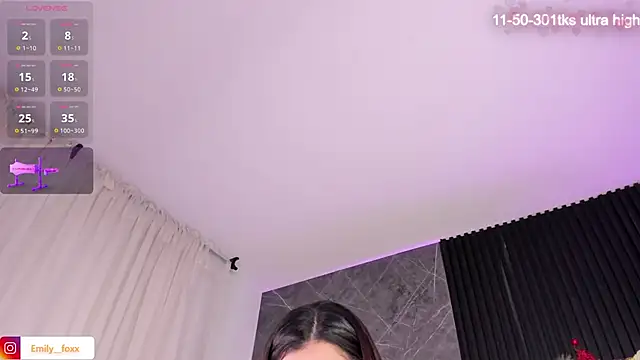 emily fox1 online show from December 15, 2024, 11:45 am