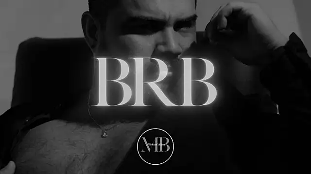 Snapshot of MichaelBear_ chatting on February 18, 2026, 1:29 pm MichaelBear online show from February 18, 2026, 1:29 pm