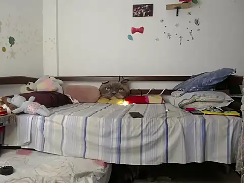 Moon lunita online show from September 25, 2025, 2:54 pm