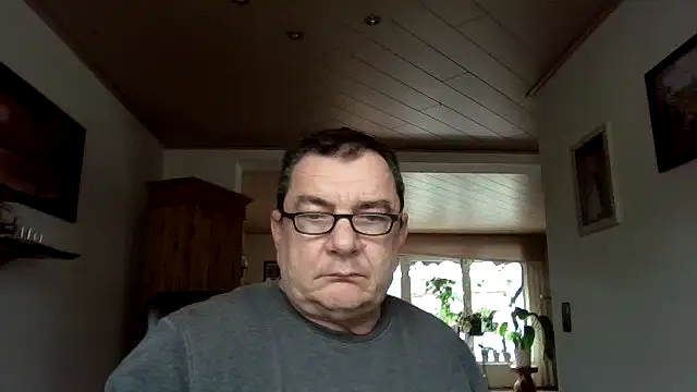 Nobbie444 online show from February 18, 2026, 12:01 pm