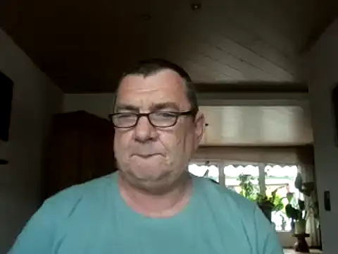 Nobbie444 online show from May 21, 2026, 11:17 am