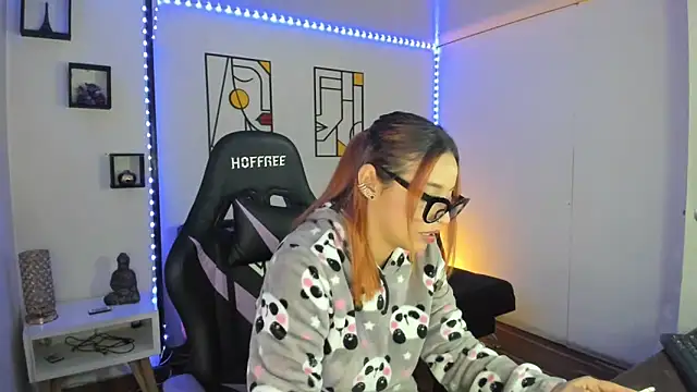 kay marie online show from December 19, 2024, 6:45 pm