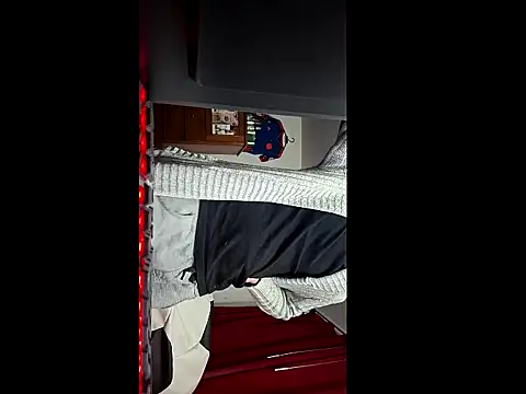 ALBEIROFOOTBALL1992 online show from March 1, 2026, 4:58 am