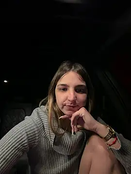 DoriDeluxe66 online show from February 20, 2026, 9:59 pm