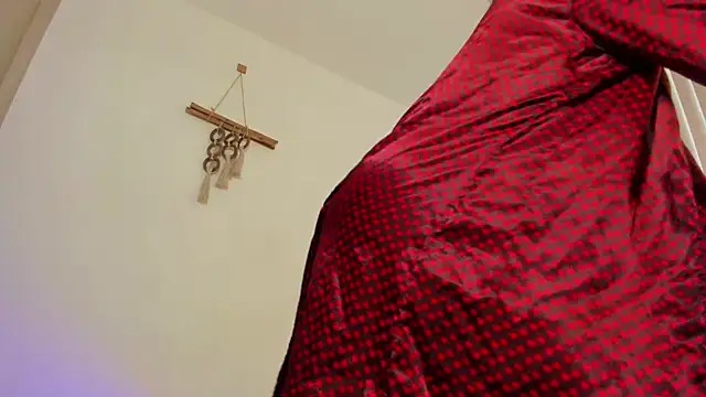 karlye 5 online show from March 10, 2025, 6:23 pm