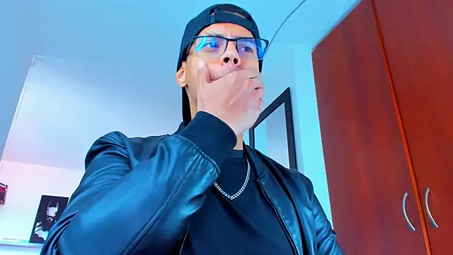  John Boy  online show from September 15, 2025, 7:03 pm