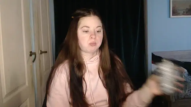 ryhhnnagold99 online show from February 16, 2026, 2:24 pm