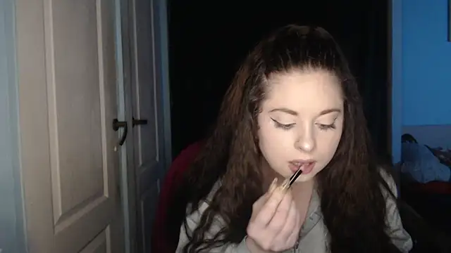 ryhhnnagold99 online show from April 9, 2026, 4:56 pm