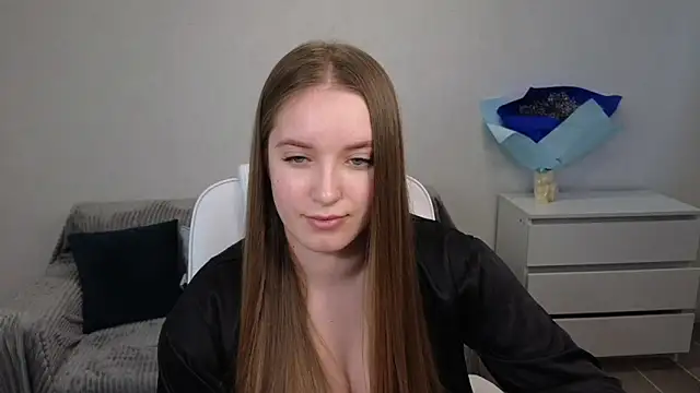 EvaMaddison online show from January 2, 2025, 10:48 am